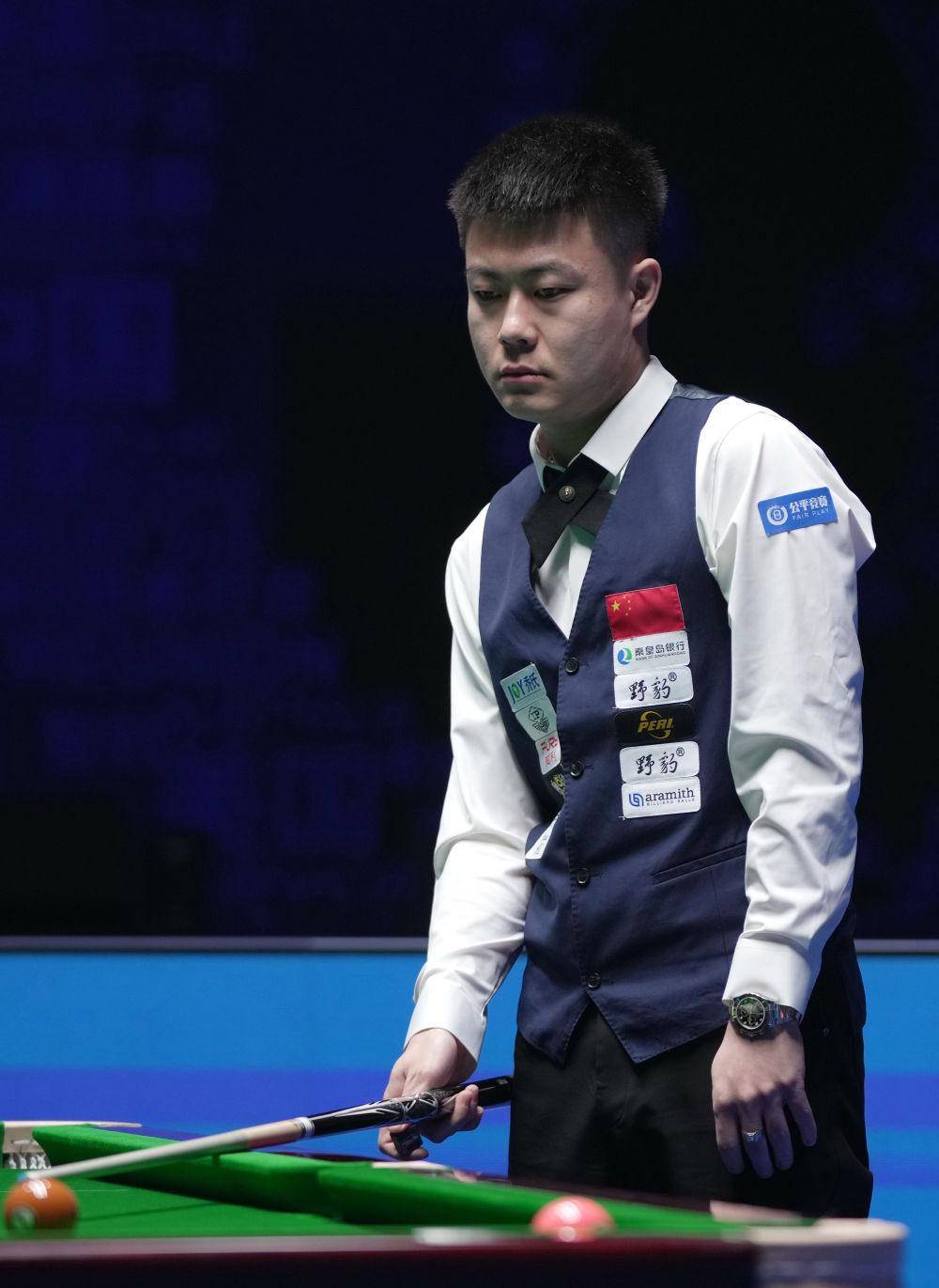 并且通过照 并且通过照