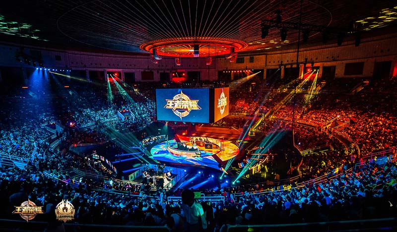 涉嫌强奸至 涉嫌强奸至